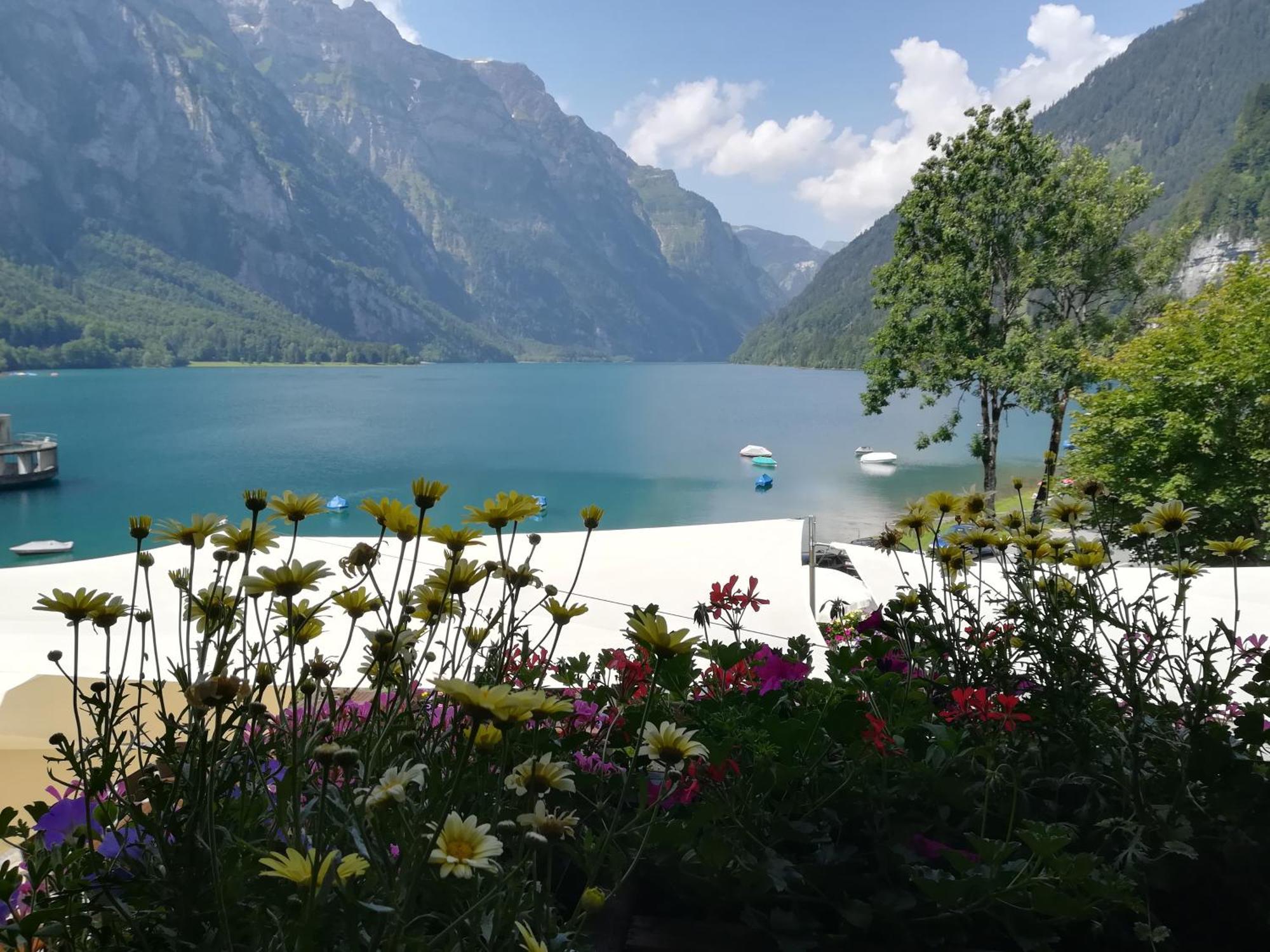 Hotel Rhodannenberg Ag Glarus Quarto foto